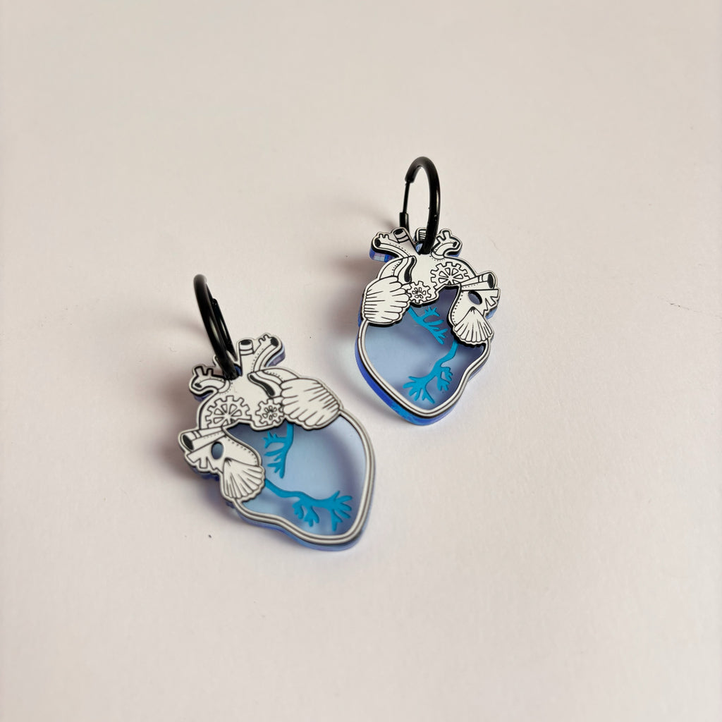 Corazones azul claro